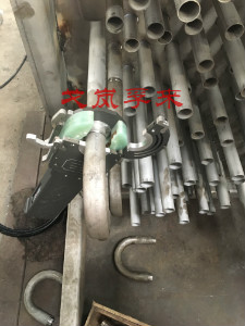 蛇形管自动焊机.jpg